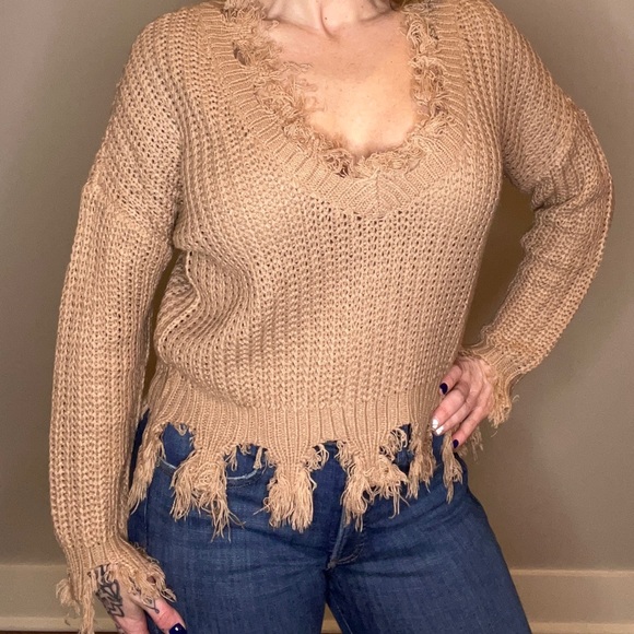 NWOT Fashion Nove V-neck sweater - Picture 1 of 10
